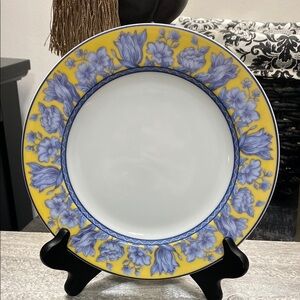 Vintage Coventry Palace Garden Floral Yellow and Blue Salad Plate!
